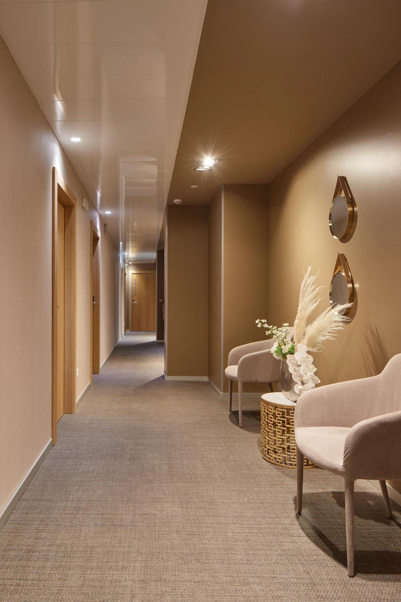 Hotel Landaben Pamplona Ngoại thất bức ảnh
