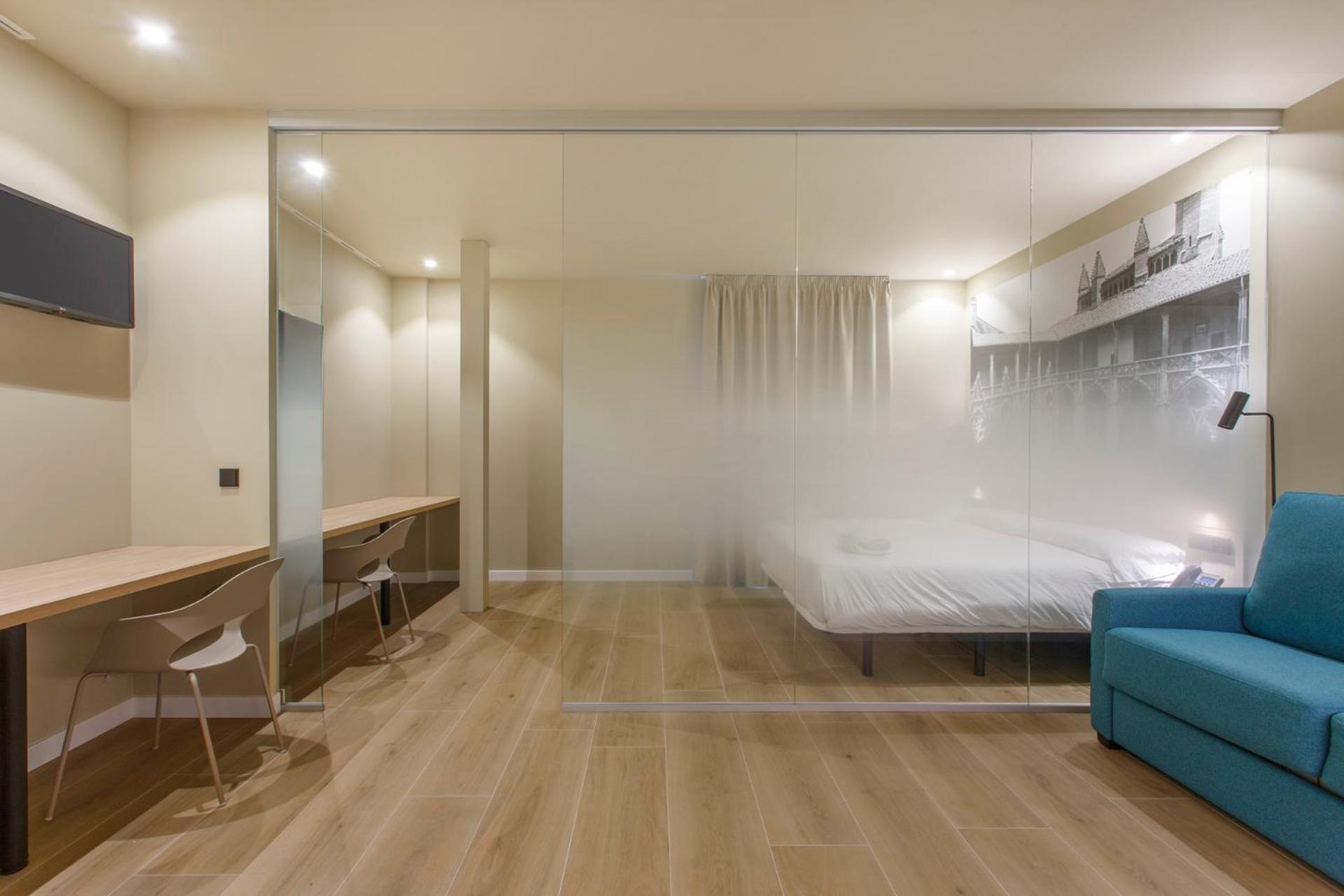 Hotel Landaben Pamplona Ngoại thất bức ảnh